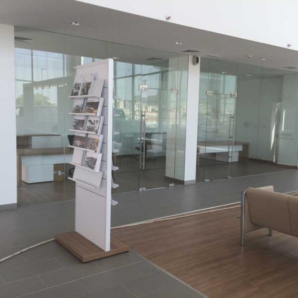 HTL_Commercial_VW-Showroom-2013_Dubai_REF4