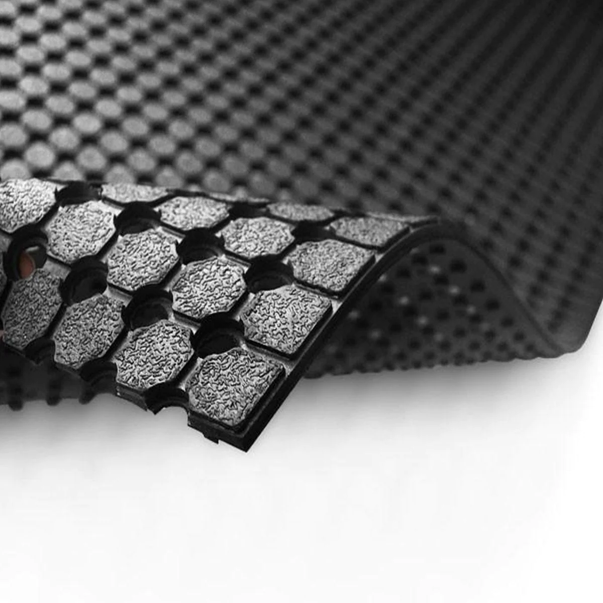 Anti-slip Rubber Runner for Wet Areas - Poolrunner - Cut to Size Anti-slip Rubber Runner for Wet Areas - Poolrunner - Cut to Size